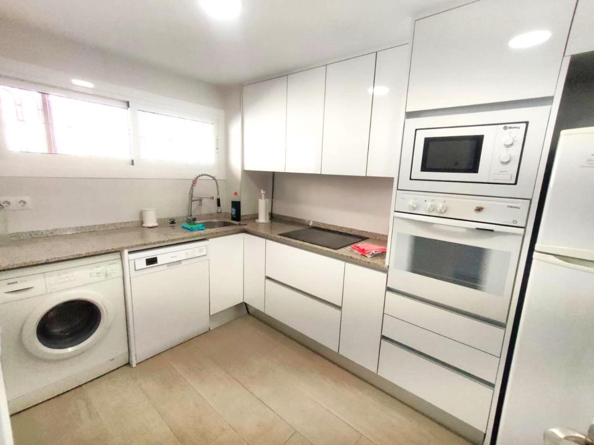 Very Lightful Apartment. Incredible Sea Views. Big Terrace, Swimming Pool. Ac. Very Close To Alicante City Center. Buitenkant foto